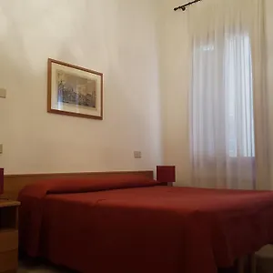  Bed and breakfast Rialto1082 Italia