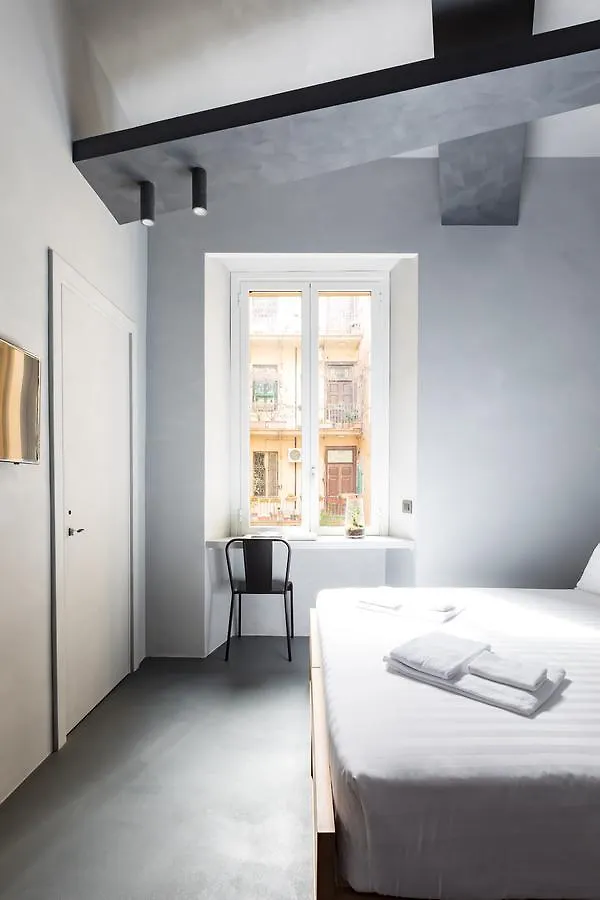 Pietra - The Italian Stay Collection Roma